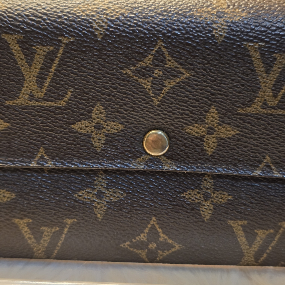 Louis Vuitton Brown Monogram Wallet - Picture 8 of 13